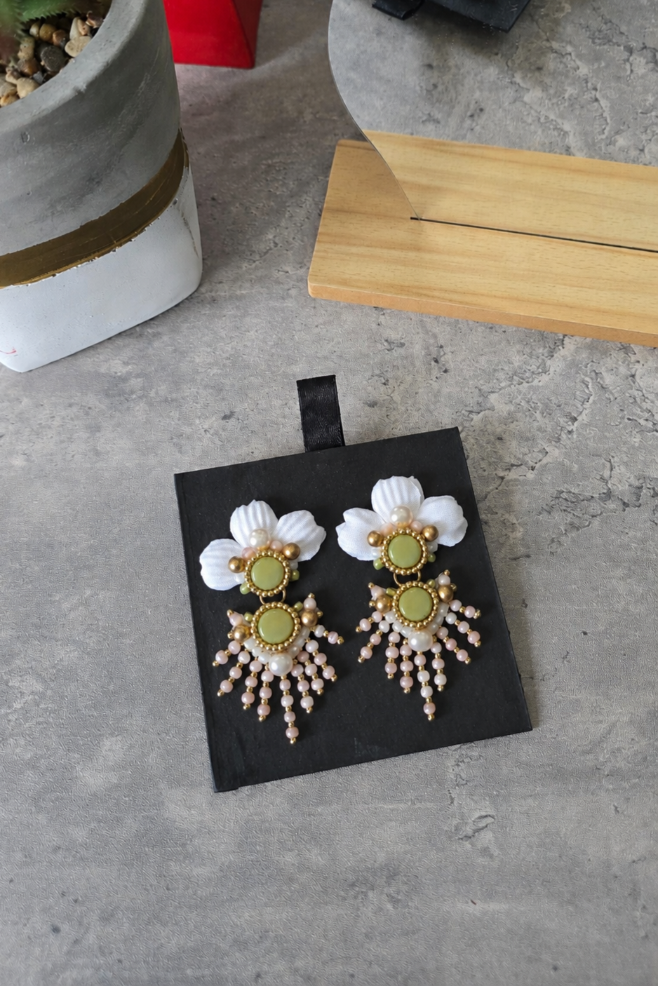 Rosaliya Flora Earrings