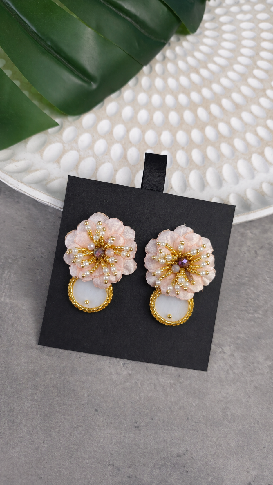 Avelina Flora Minis Earrings