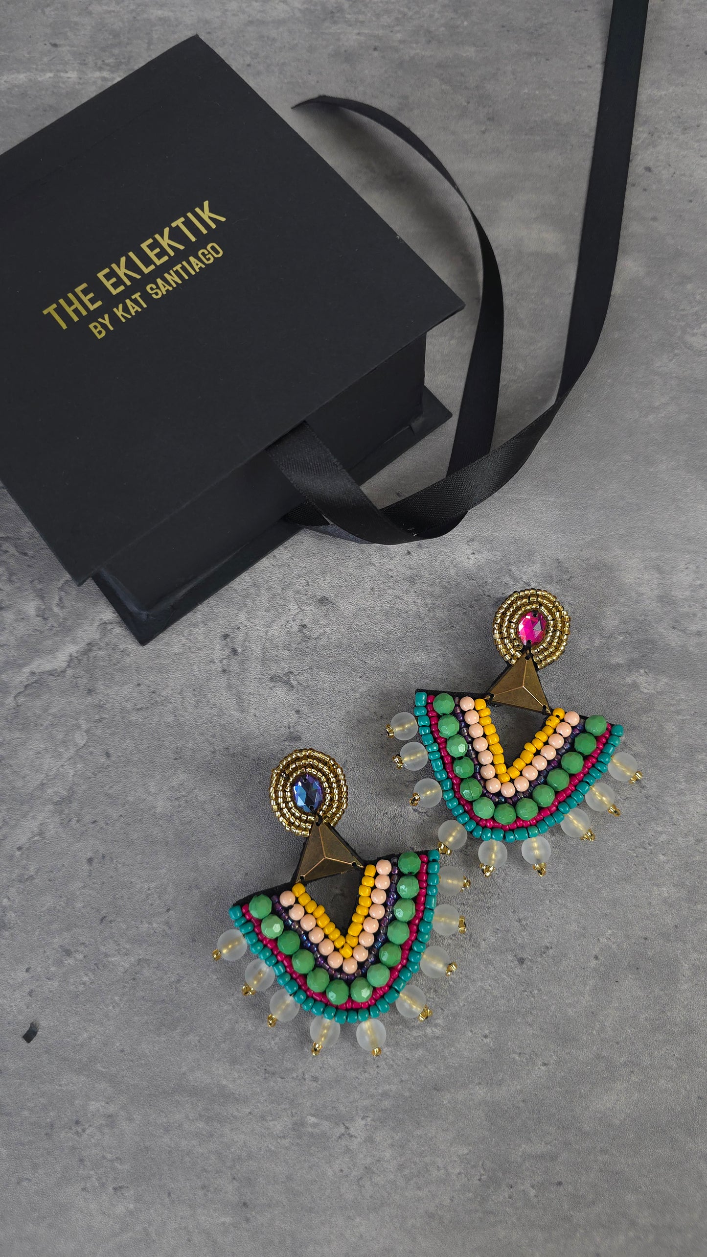 Vaniya Earrings